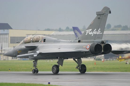 1409 来自座舱的视角:“阵风”试飞体验记(图3)