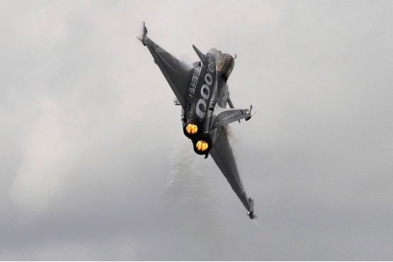 1409 来自座舱的视角:“阵风”试飞体验记(图5)